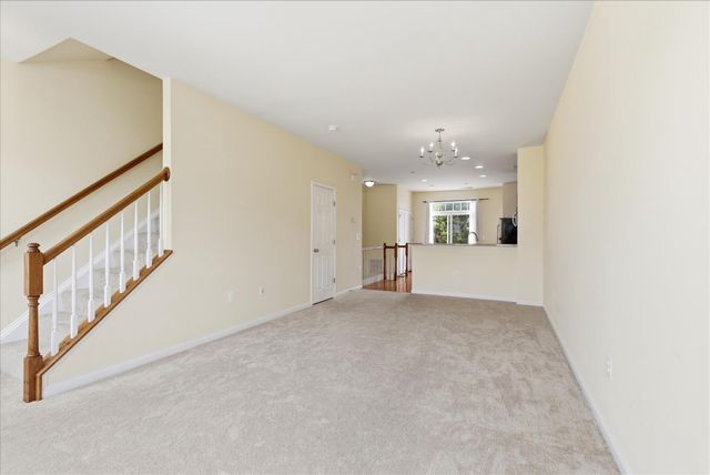 15704 JOHN DISKIN CIR, Woodbridge, VA 22191