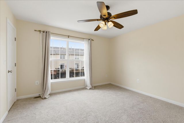 15704 JOHN DISKIN CIR, Woodbridge, VA 22191