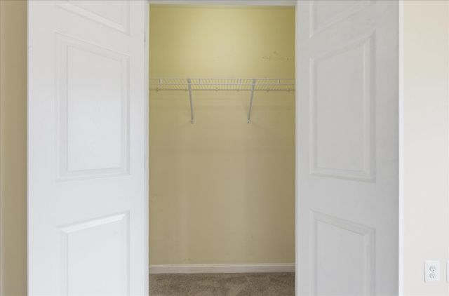 15704 JOHN DISKIN CIR, Woodbridge, VA 22191
