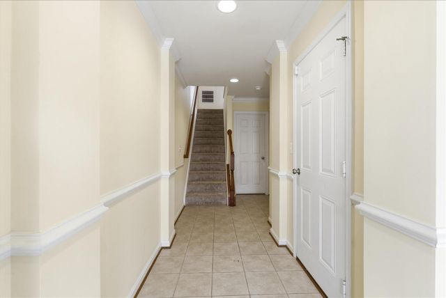 15704 JOHN DISKIN CIR, Woodbridge, VA 22191