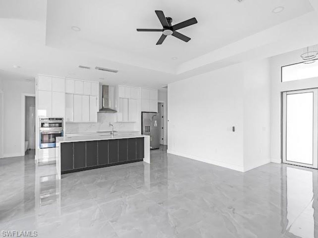 31 19th TER, CAPE CORAL, FL 33993 — photo 4
