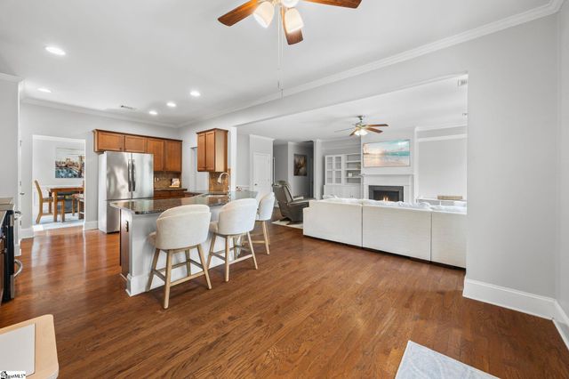 120 Sapphire Pointe Drive, Duncan, SC 29334
