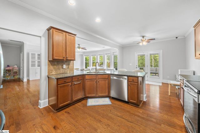 120 Sapphire Pointe Drive, Duncan, SC 29334