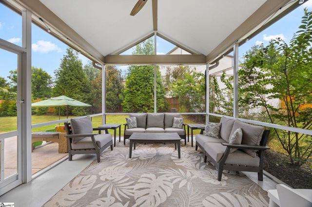 120 Sapphire Pointe Drive, Duncan, SC 29334