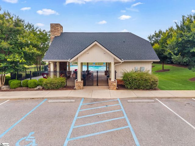 120 Sapphire Pointe Drive, Duncan, SC 29334