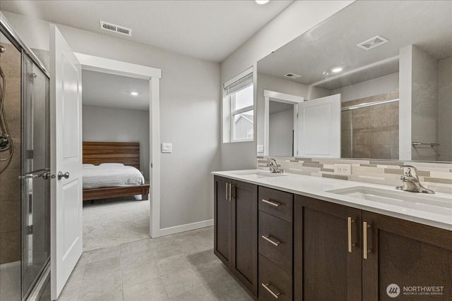 1907 S 301st Court, Federal Way, WA 98003