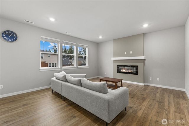 1907 S 301st Court, Federal Way, WA 98003