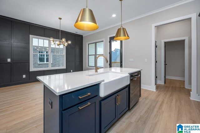 5808 EVERLEE PARKWAY, Hoover, AL 35244