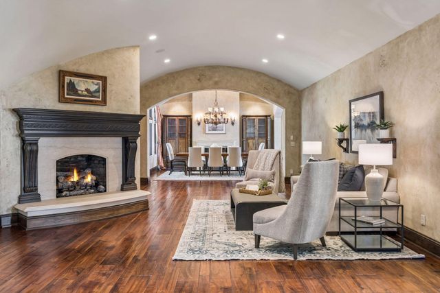 358 Ferndale Road S, Wayzata, MN 55391