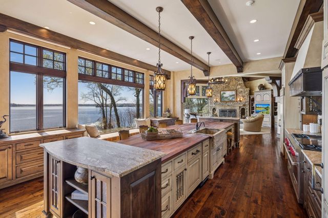 358 Ferndale Road S, Wayzata, MN 55391