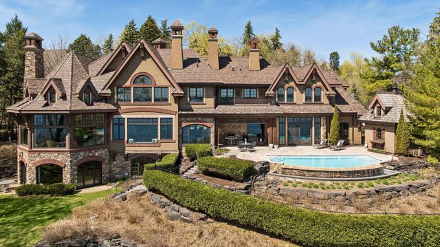358 Ferndale Road S, Wayzata, MN 55391