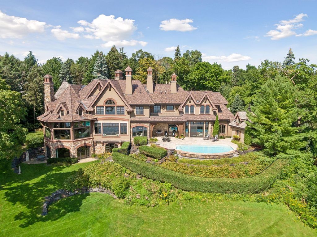 358 Ferndale Road S, Wayzata, MN 55391 — photo 5