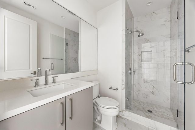 2047 Westcreek Lane 502, Houston, TX 77027