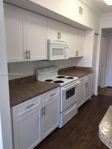 131 SW 117th Ave 8101, Pembroke Pines, FL 33025