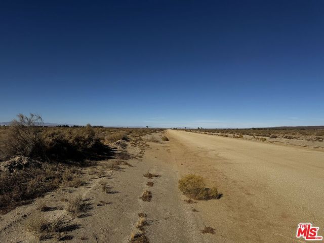 130 E Avenue I 2, Lancaster, CA 93535
