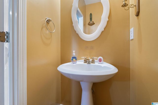 8001 CREEKSTONE CIRCLE, Pinson, AL 35126