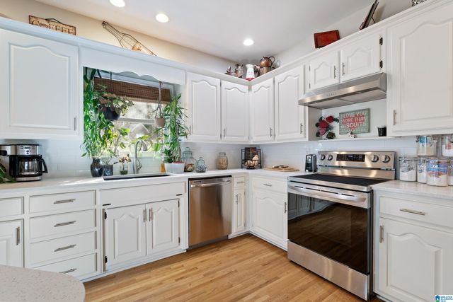 8001 CREEKSTONE CIRCLE, Pinson, AL 35126