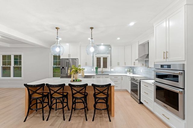 5 North Street, Upton, MA 01568