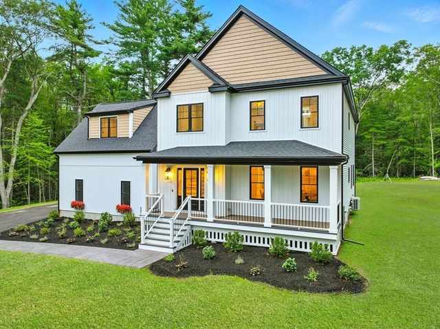 5 North Street, Upton, MA 01568