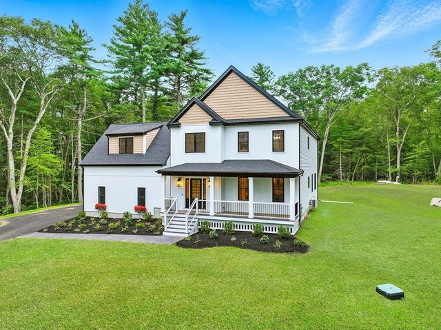 5 North Street, Upton, MA 01568