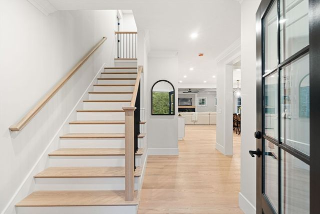 5 North Street, Upton, MA 01568
