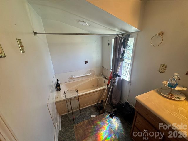 223 Walker Street, Kings Mountain, NC 28086