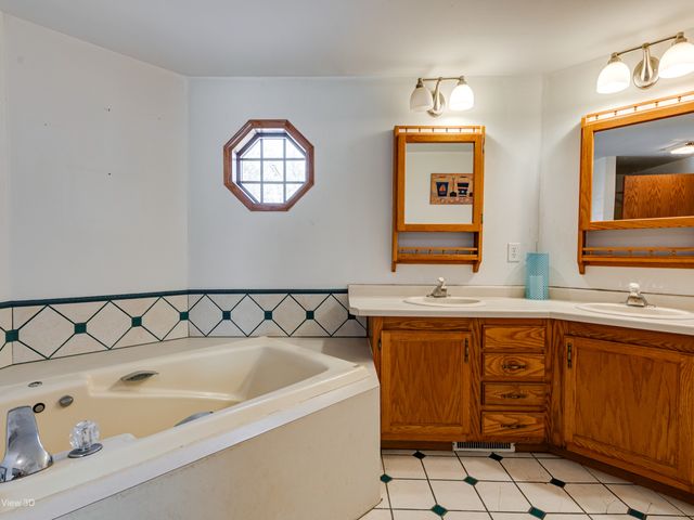 22105 Anthony Road, Marengo, IL 60152