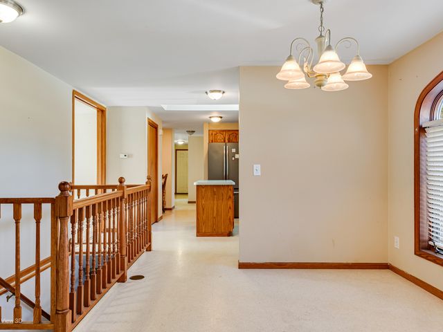 22105 Anthony Road, Marengo, IL 60152