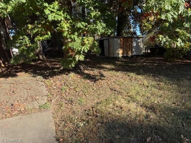 2900 Patio Place, Greensboro, NC 27405