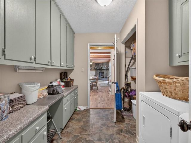 105 Whitestone Road North, Talking Rock, GA 30175