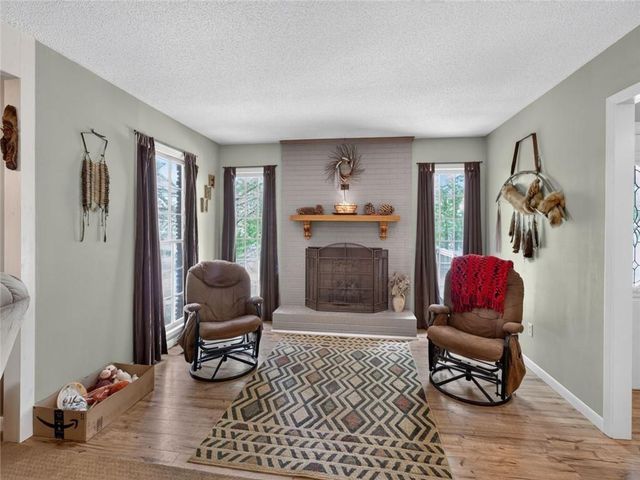 105 Whitestone Road North, Talking Rock, GA 30175
