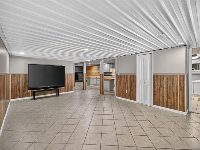 105 Whitestone Road North, Talking Rock, GA 30175