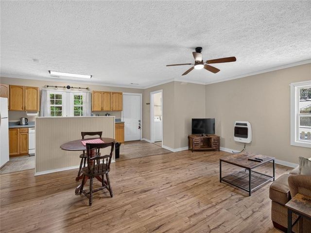 105 Whitestone Road North, Talking Rock, GA 30175