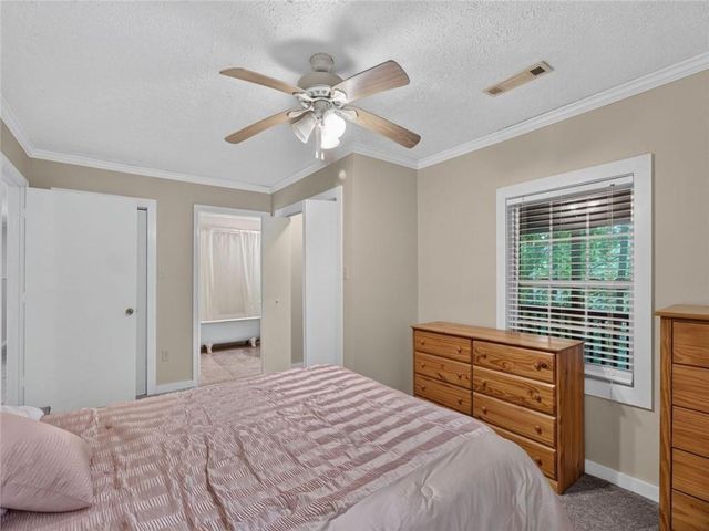 105 Whitestone Road North, Talking Rock, GA 30175