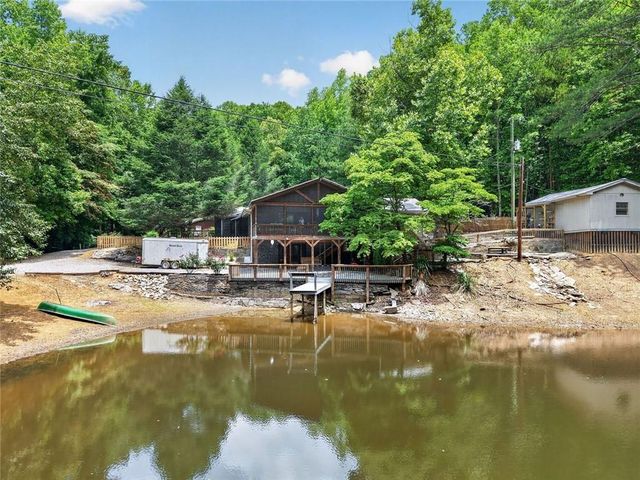 105 Whitestone Road North, Talking Rock, GA 30175