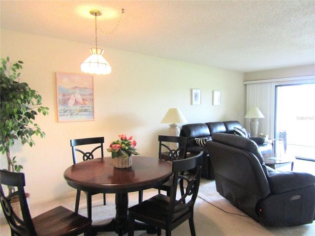 5235 WILLOW LINKS 41, Sarasota, FL 34235