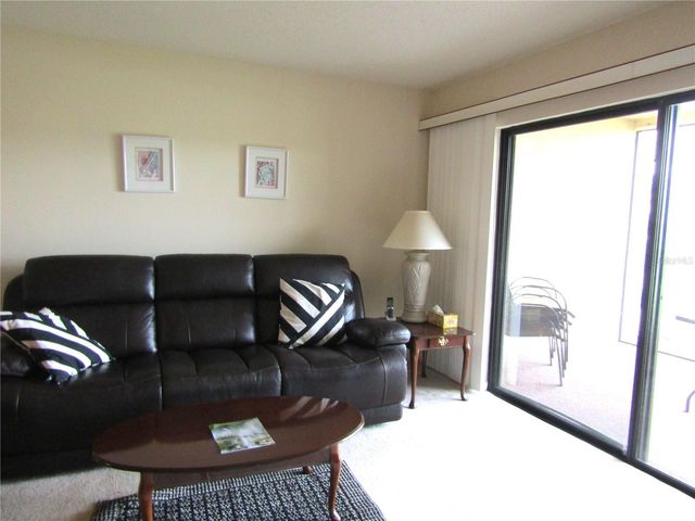 5235 WILLOW LINKS 41, Sarasota, FL 34235