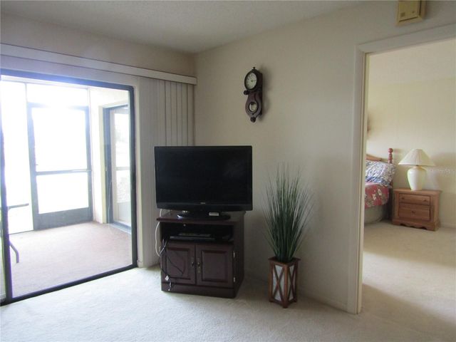 5235 WILLOW LINKS 41, Sarasota, FL 34235