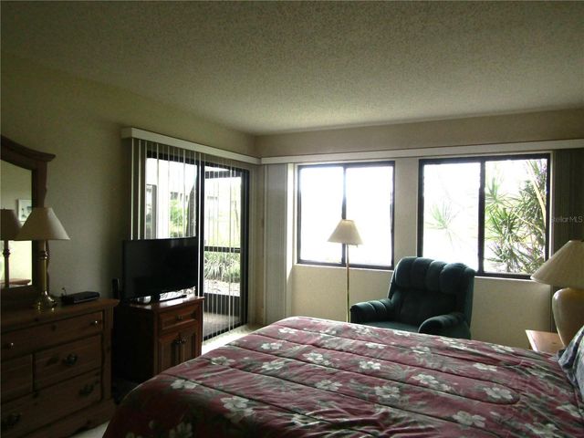 5235 WILLOW LINKS 41, Sarasota, FL 34235