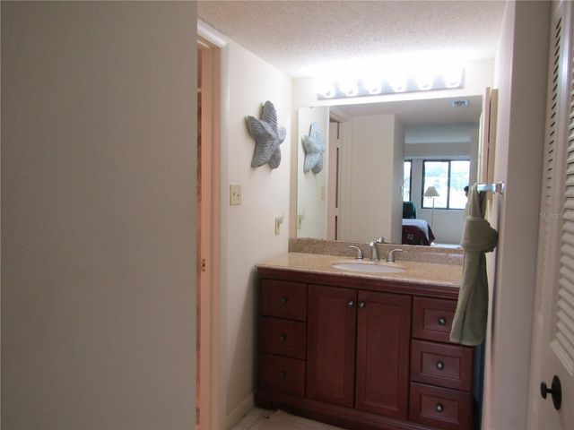 5235 WILLOW LINKS 41, Sarasota, FL 34235