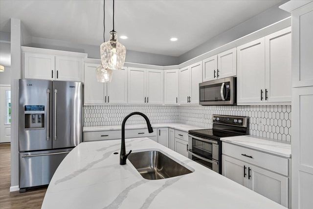 533 Redan Drive, Madison, WI 53593