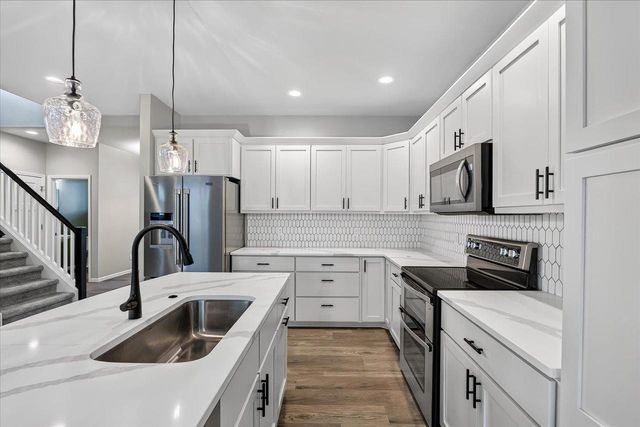 533 Redan Drive, Madison, WI 53593