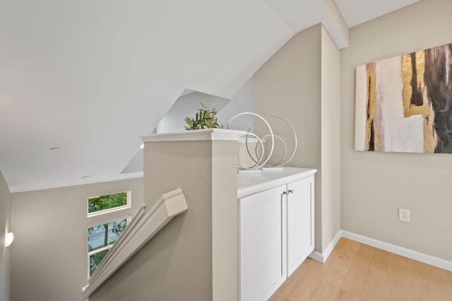 738 Seneca Terrace, Sunnyvale, CA 94087