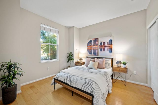 738 Seneca Terrace, Sunnyvale, CA 94087