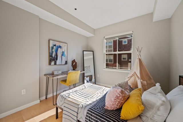 738 Seneca Terrace, Sunnyvale, CA 94087