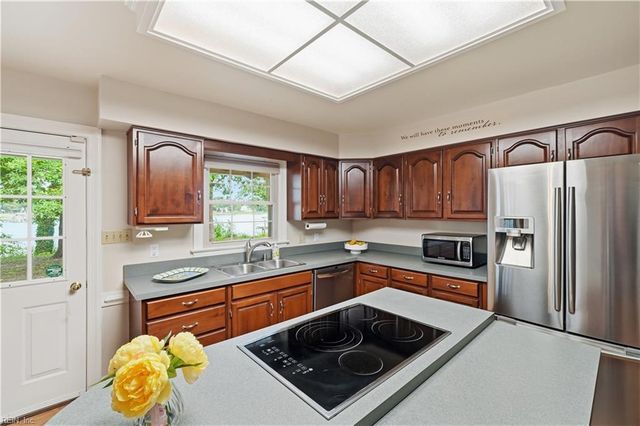 2519 Bellechase CT, Chesapeake, VA 23321