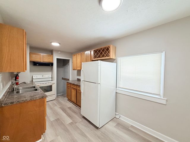 1925 N Linwood Avenue, Indianapolis, IN 46218