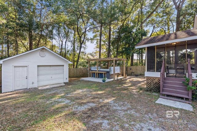 513 3rd Street, Fairhope, AL 36532