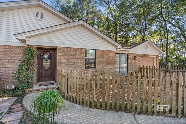 513 3rd Street, Fairhope, AL 36532