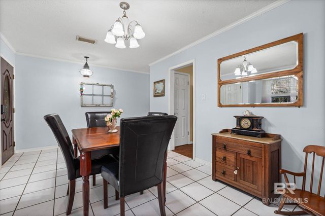 513 3rd Street, Fairhope, AL 36532